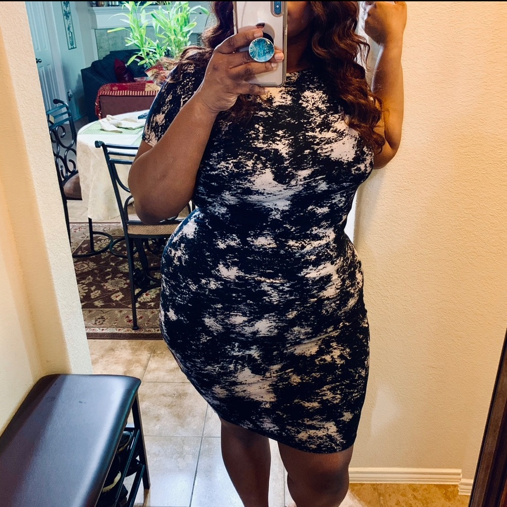 Short Sleeve Bodycon Dress